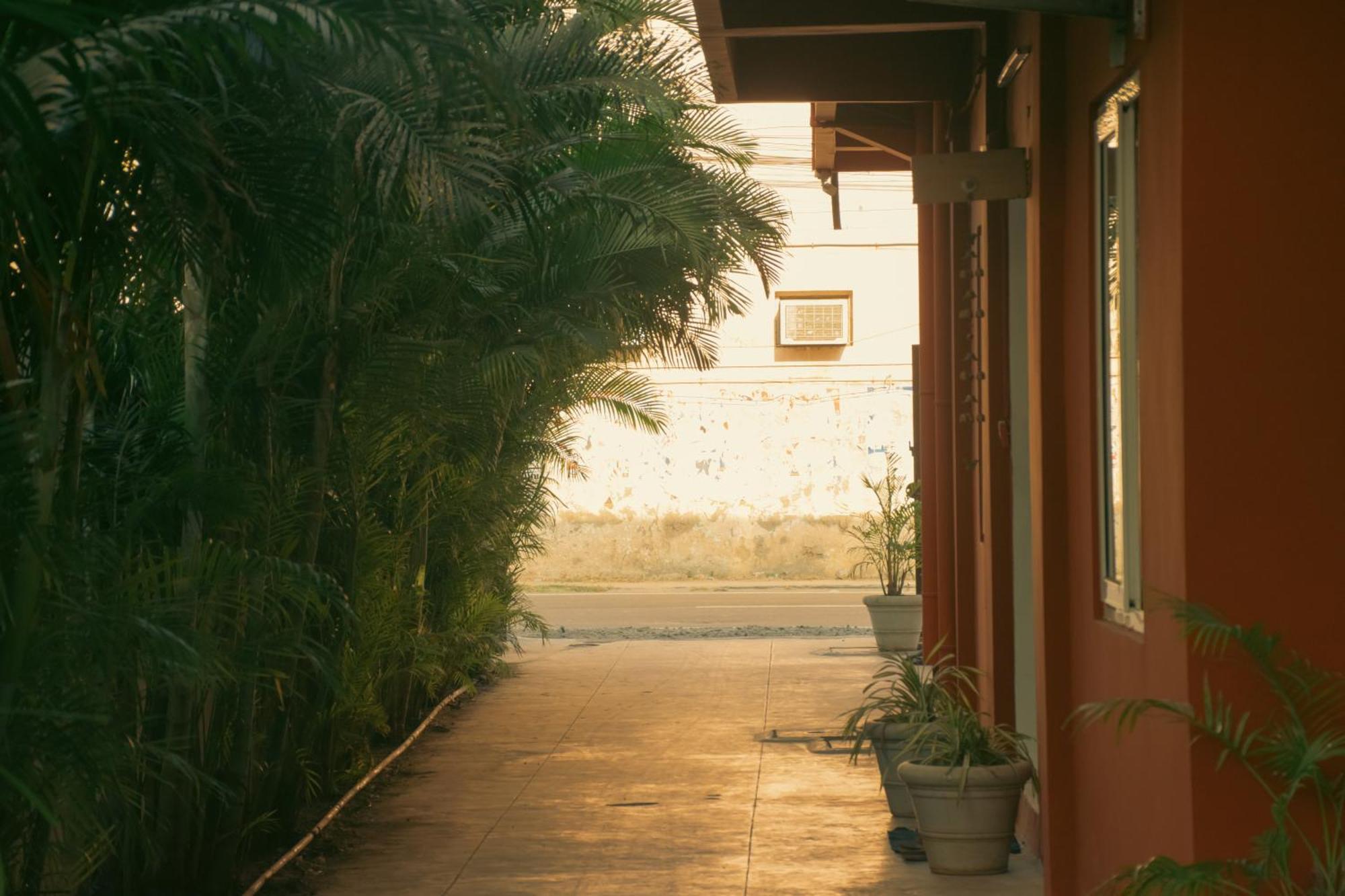 Naksha Tree Hotels- Ramapuram Chennai Exterior photo