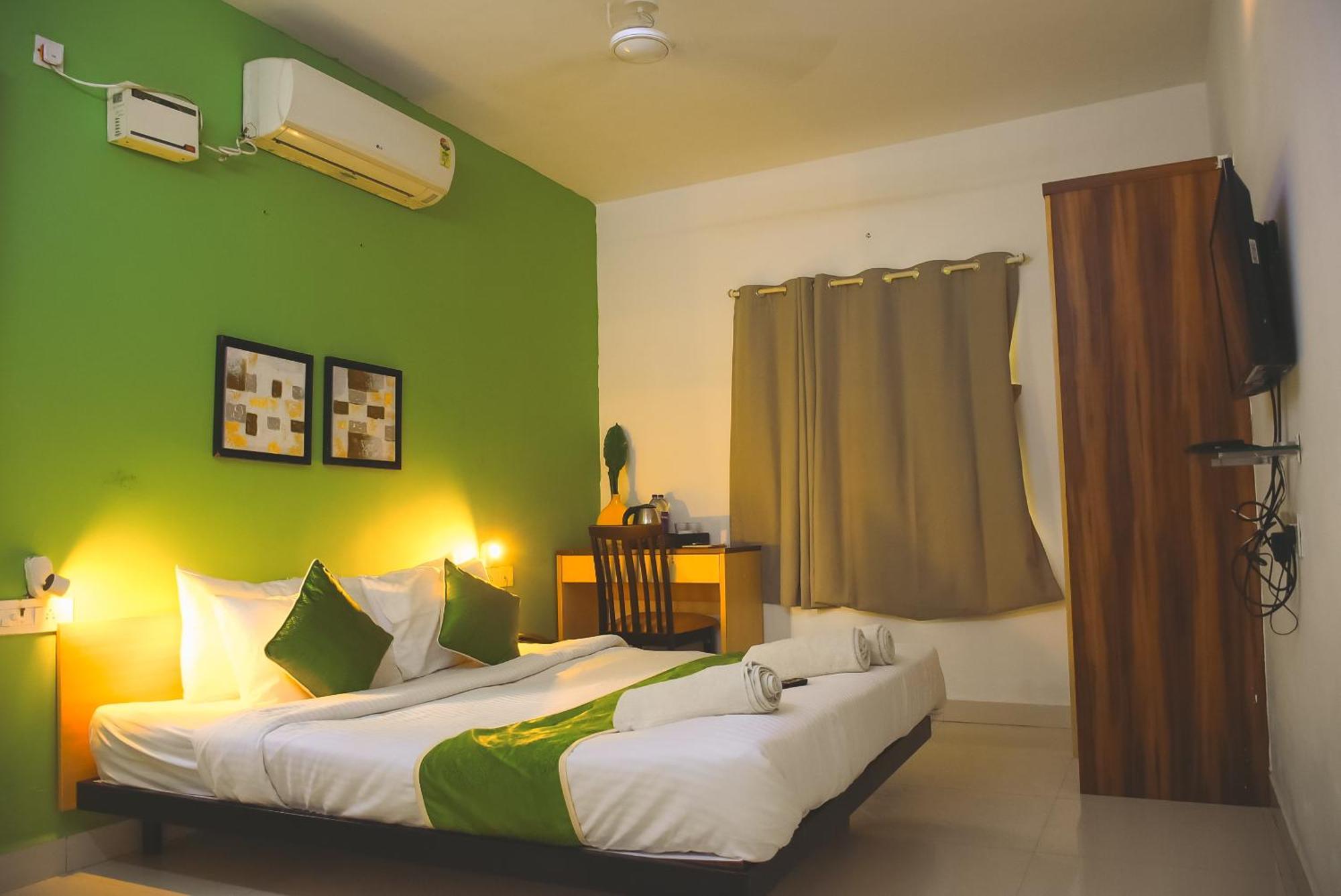 Naksha Tree Hotels- Ramapuram Chennai Exterior photo
