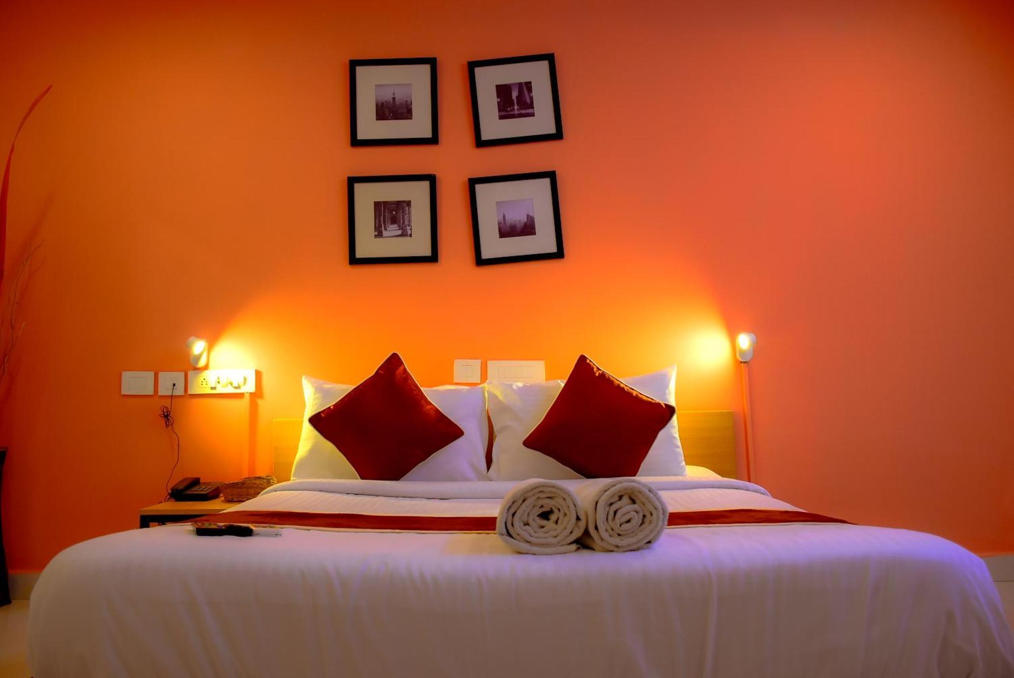 Naksha Tree Hotels- Ramapuram Chennai Exterior photo